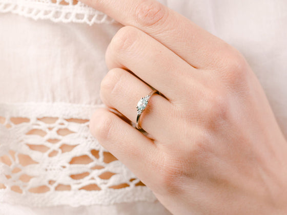 Bague de fiançailles Emily1 aigue-marine