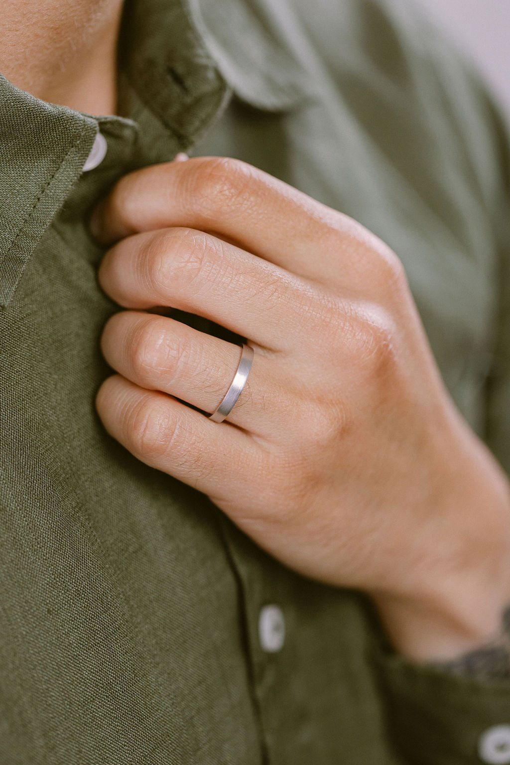 Ruban Medium brossé Ernest - Or Fairmined