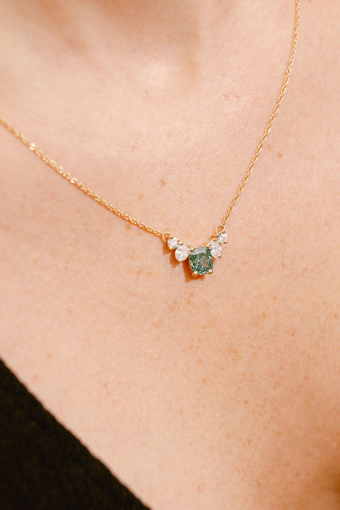 Collier diamant vert