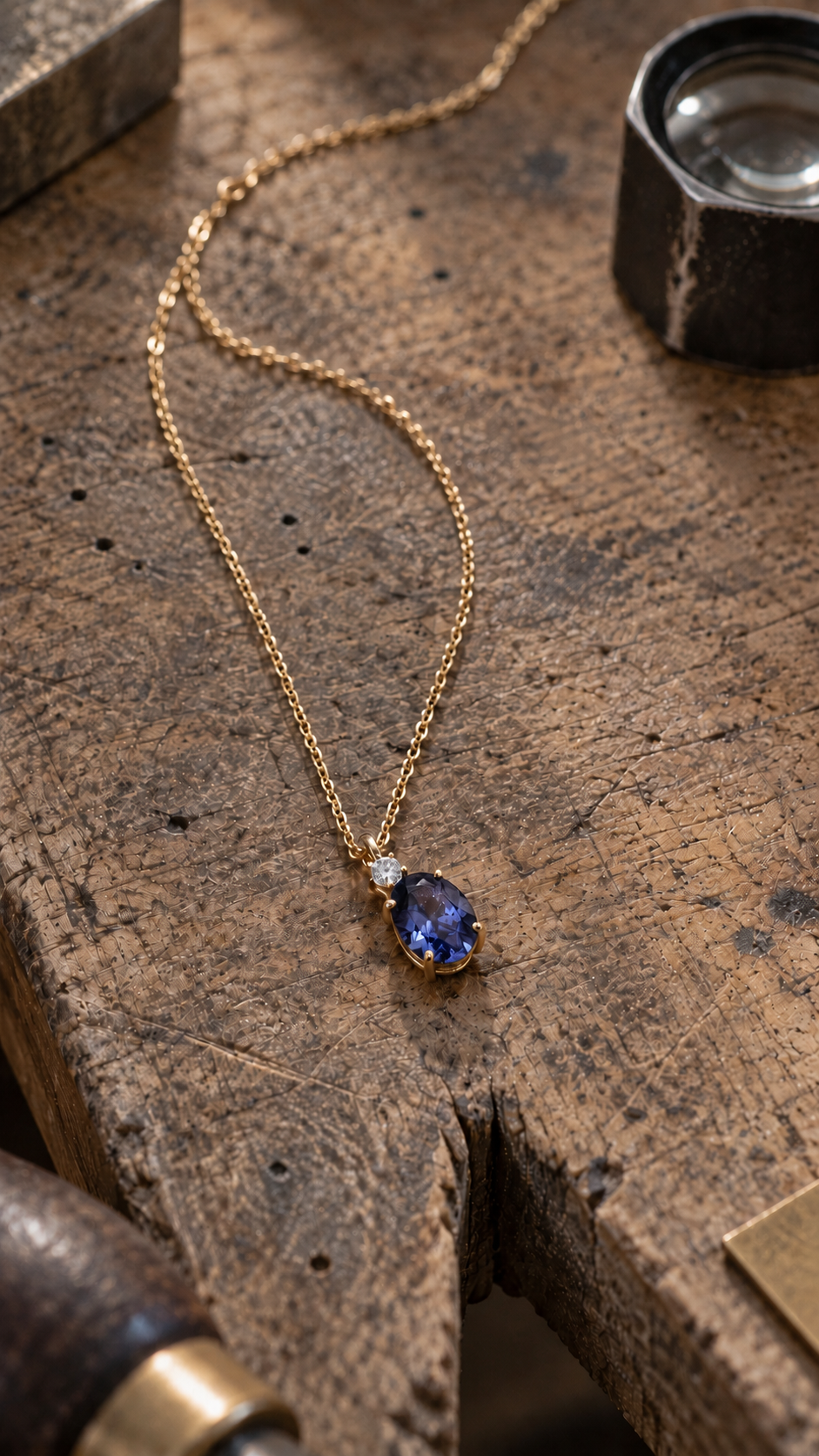 Collier tanzanite bleu intense